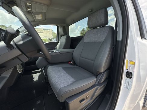 New 2025 Ford F350 XLT w/ FX4 Off-Road Package image 27