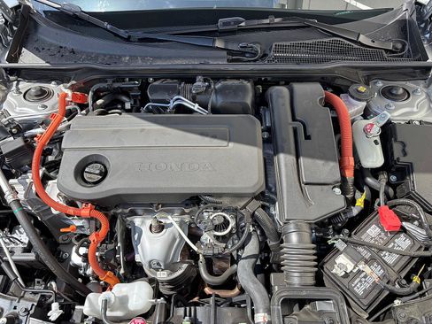 Certified 2026 Honda Civic Sport Touring image 9