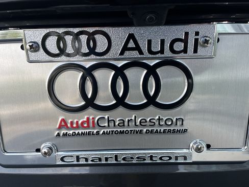 Used 2025 Audi Q7 2.0T Premium w/ Convenience Plus Package AWD/4WD image 8