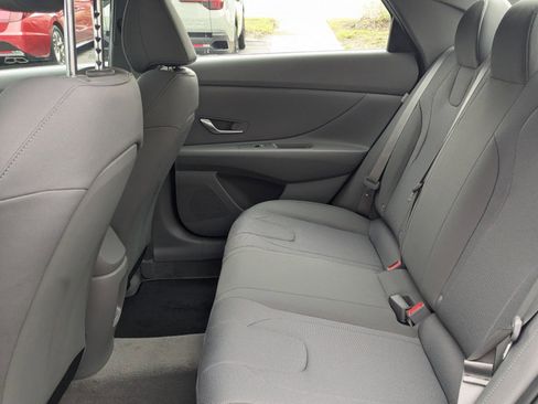 New 2026 Hyundai Elantra SE image 15