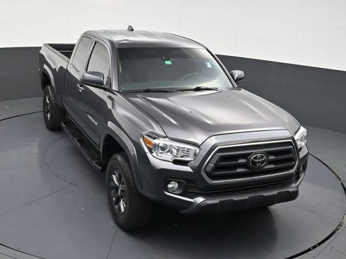 Used 2022 Toyota Tacoma SR5 image 18