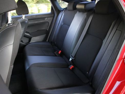 Used 2022 Honda Civic Sport image 31