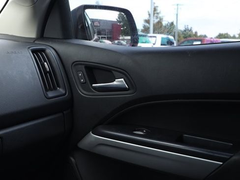 Used 2021 Chevrolet Colorado LT w/ LT Convenience Package RWD image 25