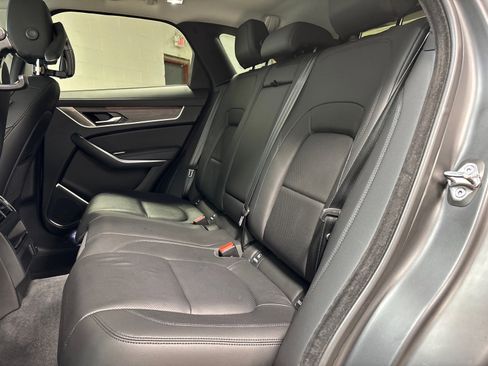 Used 2023 Jaguar F-PACE S AWD/4WD image 29