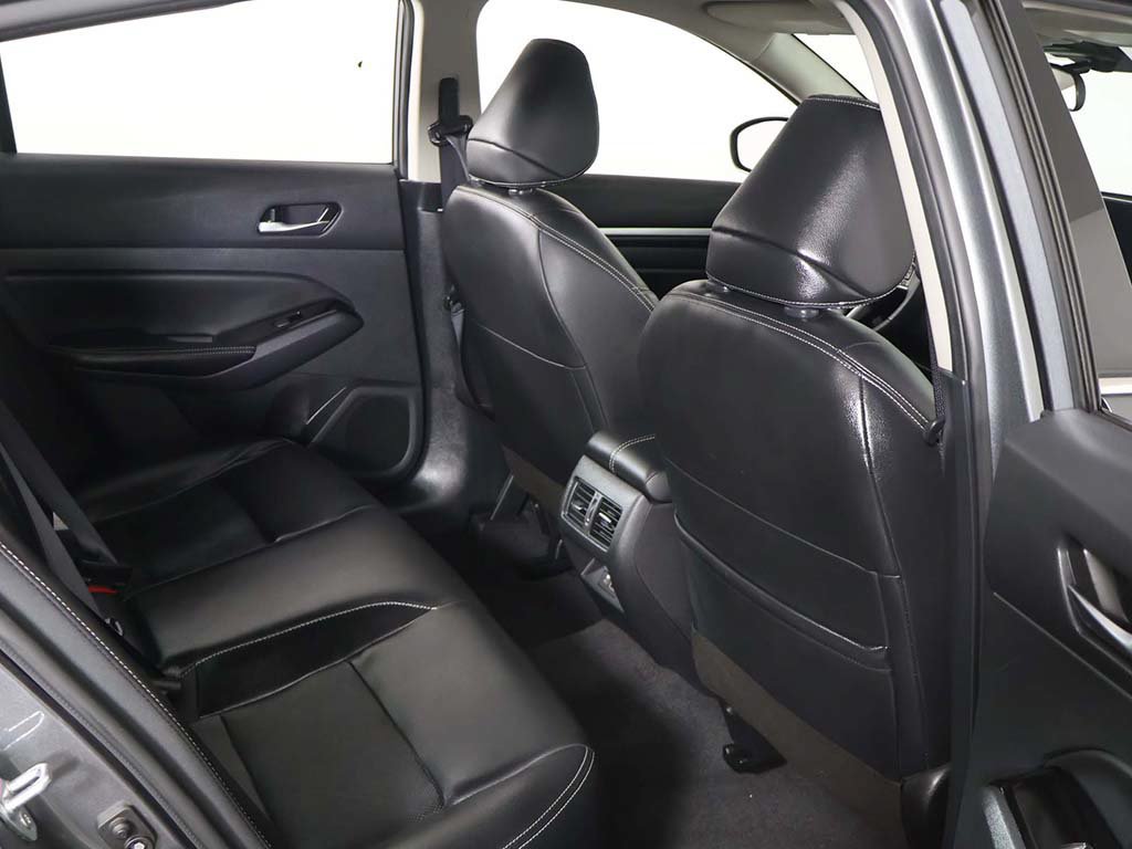 Used 2024 Nissan Altima 2.5 SL AWD/4WD image 29