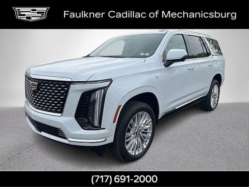 Used 2026 Cadillac Escalade Luxury w/ Touring Package AWD/4WD image 10
