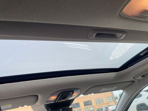 Used 2025 Hyundai Elantra SEL image 29