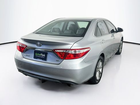 Used 2017 Toyota Camry SE FWD image 9