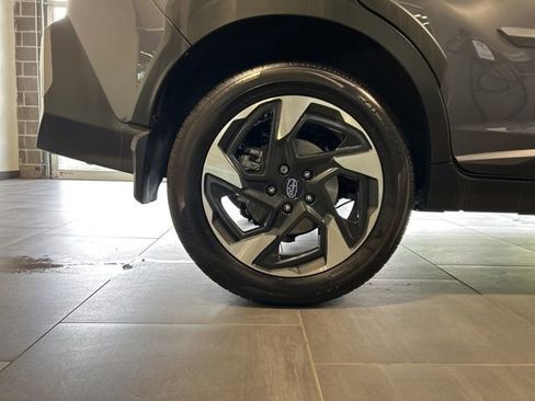 Used 2024 Subaru Crosstrek 2.5i Limited AWD/4WD image 46