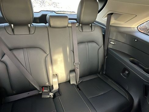 Used 2024 MAZDA CX-90 3.3 Turbo w/ Premium Package image 24