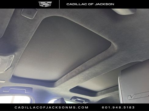 New 2026 Cadillac CT5 V Blackwing w/ Carbon Fiber 2 Package RWD image 10
