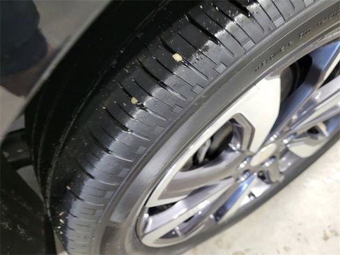 Certified 2023 Chevrolet Equinox Premier image 10