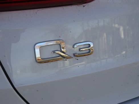 Used 2025 Audi Q3 2.0T Premium image 7