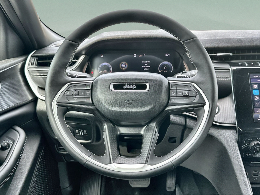 New 2025 Jeep Grand Cherokee Altitude RWD image 34