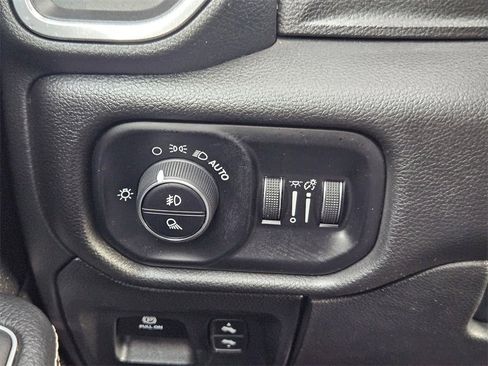 Used 2024 RAM 1500 Laramie image 20