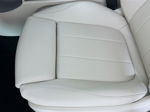 New 2026 Mercedes-Benz GLB 250 image 19