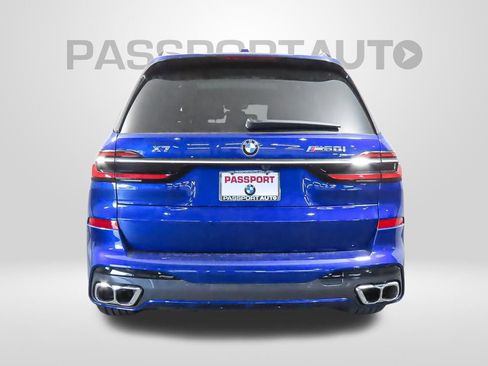 Used 2025 BMW X7 M60i AWD/4WD image 6