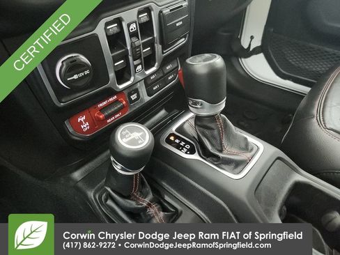 Used 2018 Jeep Wrangler Unlimited Rubicon AWD/4WD image 29
