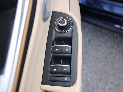 Used 2017 Alfa Romeo Giulia Ti w/ TI Lusso Light Wood Package image 11