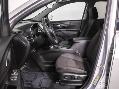 Used 2020 Chevrolet Equinox LT image 7