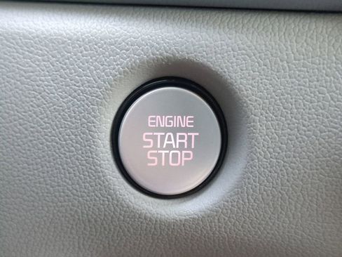 New 2025 Kia Sorento EX image 28