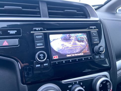 Used 2020 Honda Fit LX image 17