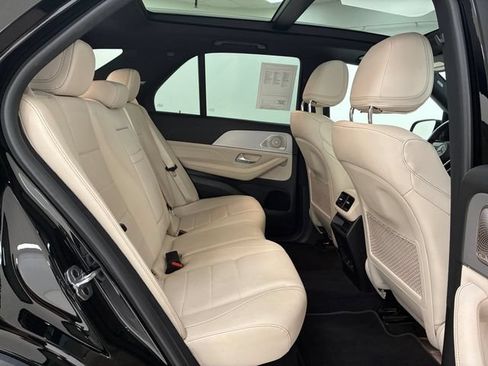 Used 2025 Mercedes-Benz GLE 350 4MATIC image 16