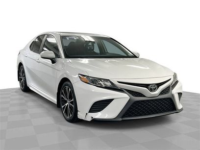 Used 2019 Toyota Camry SE