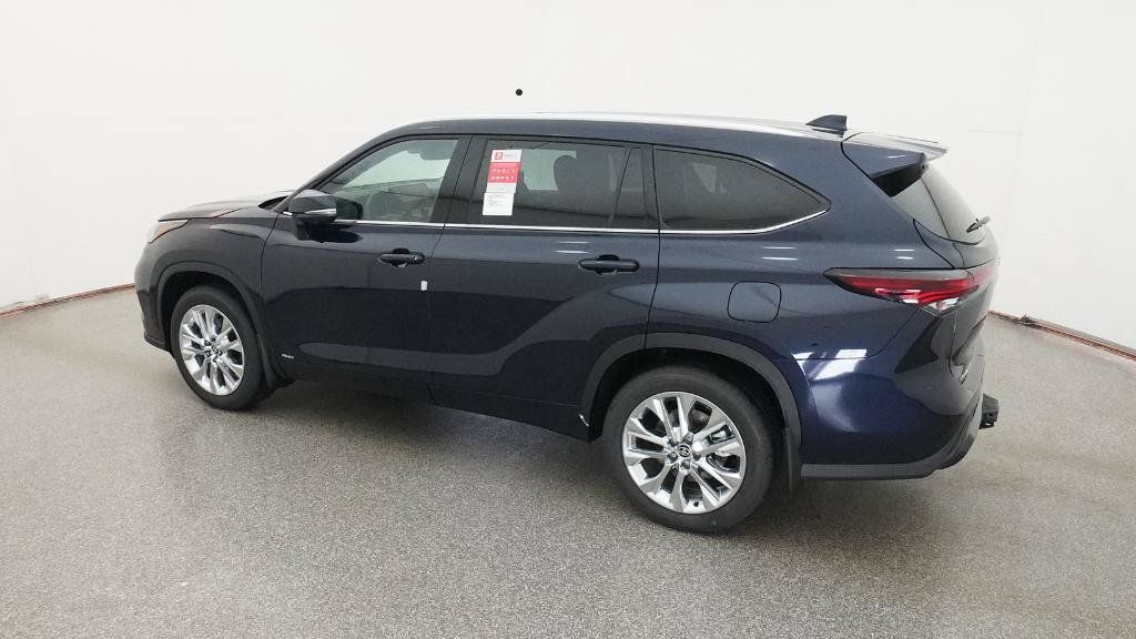 New 2026 Toyota Highlander Limited AWD/4WD image 7