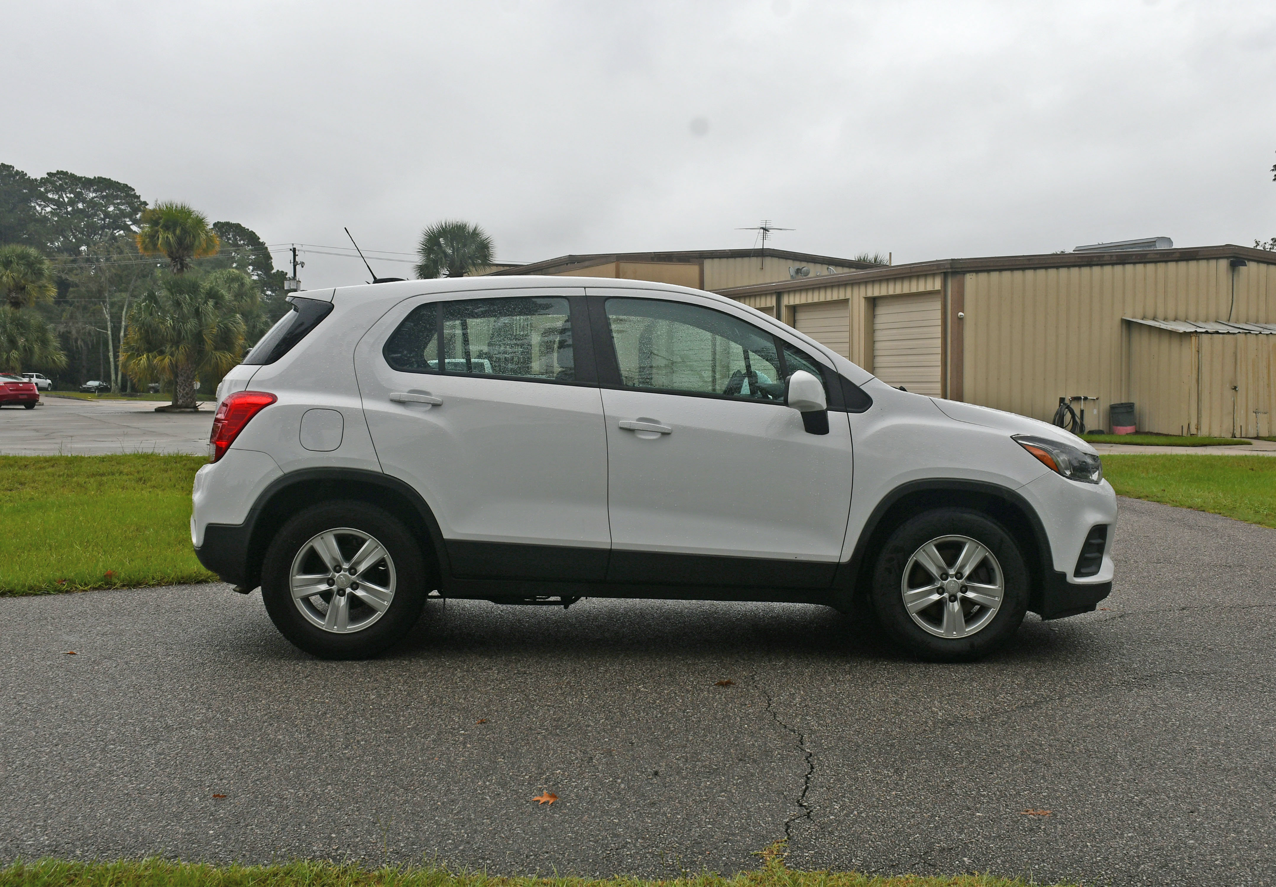 Used 2019 Chevrolet Trax LS FWD image 5