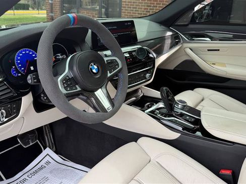 Used 2019 BMW M550i xDrive AWD/4WD image 31