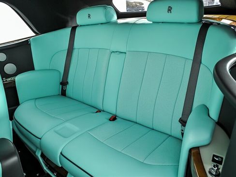 Used 2013 Rolls-Royce Phantom Drophead Coupe RWD image 22