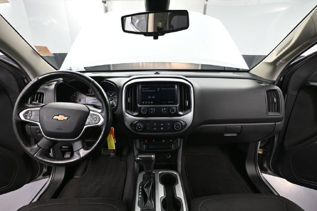 Used 2019 Chevrolet Colorado LT AWD/4WD image 19