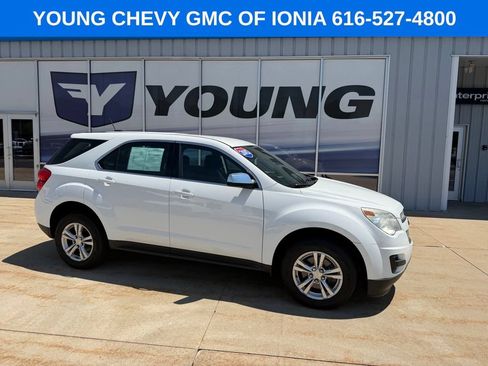 Used 2015 Chevrolet Equinox LS FWD image 1