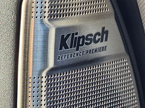 New 2025 INFINITI QX80 Sensory image 41