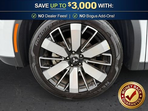 Used 2025 Mitsubishi Outlander SE AWD/4WD image 15
