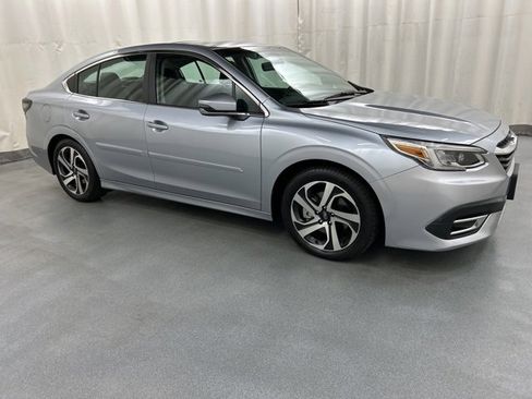 Used 2022 Subaru Legacy Limited image 1