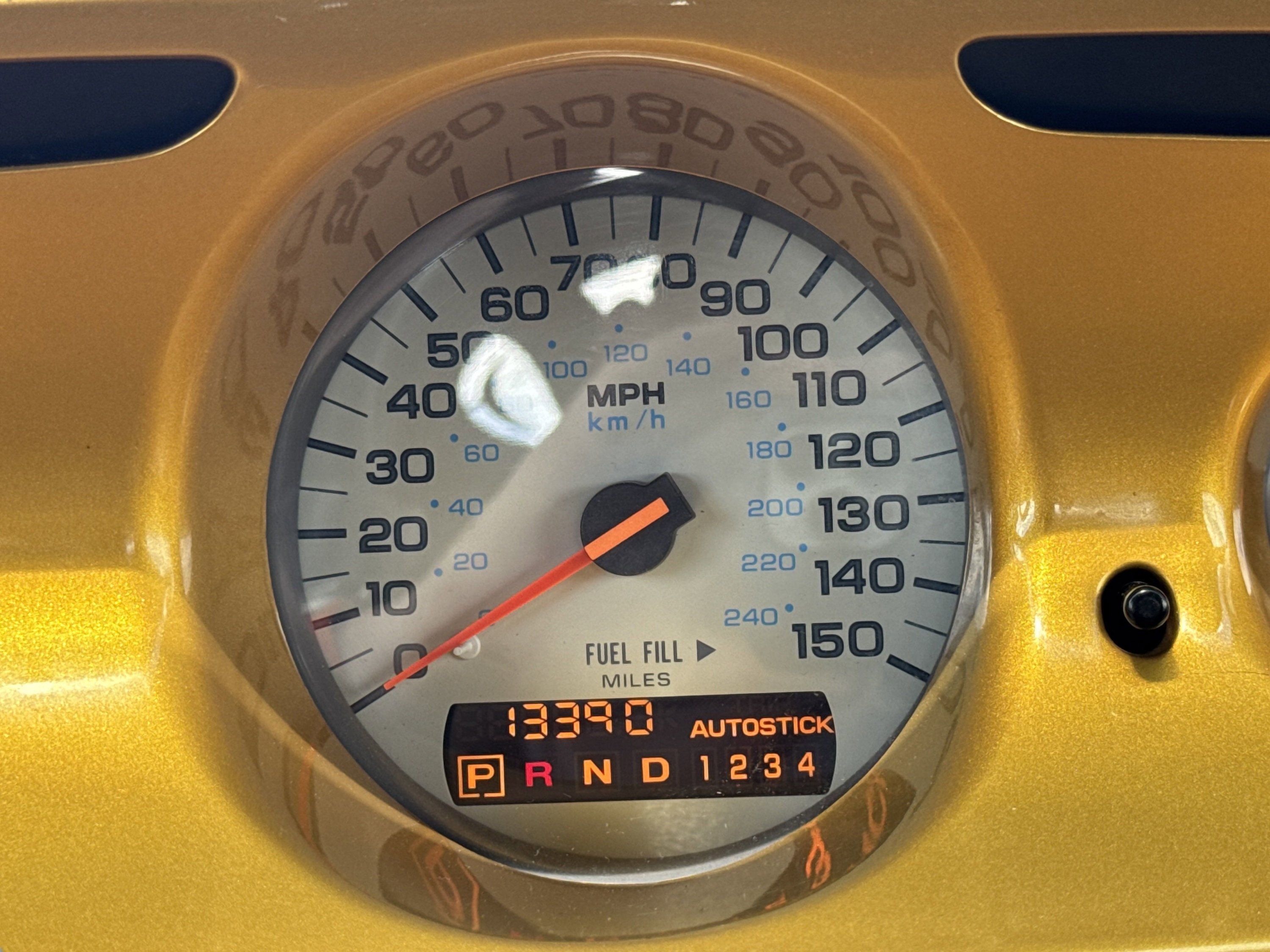 Used 2002 Chrysler Prowler RWD image 64