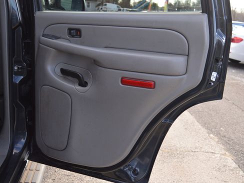 Used 2005 Chevrolet Tahoe LS image 29