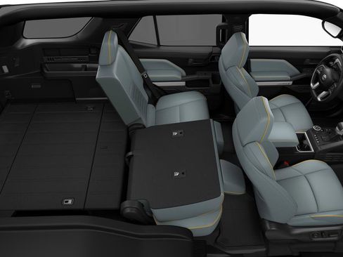 New 2025 Toyota 4Runner Trailhunter image 30