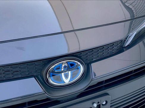 Used 2023 Toyota Corolla LE w/ LE Convenience Package image 32