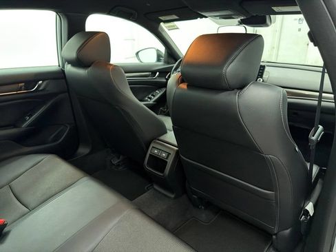 Used 2022 Honda Accord Sport image 24