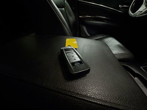 Used 2017 Acura MDX SH-AWD image 41