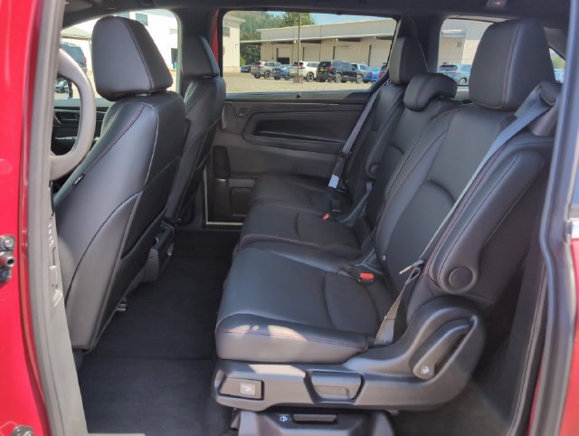 New 2026 Honda Odyssey Sport-L image 17
