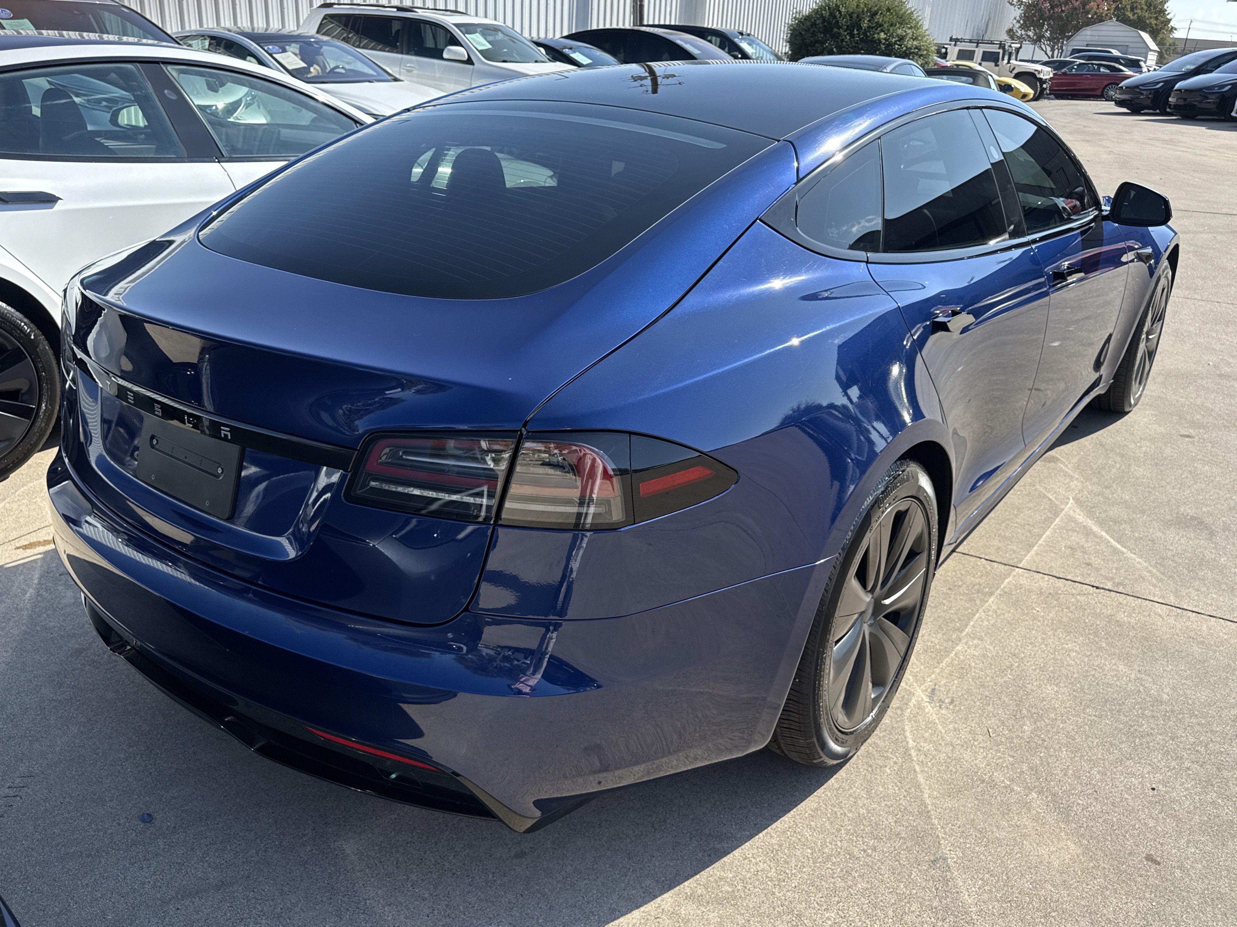 Used 2023 Tesla Model S Standard Range AWD/4WD image 12