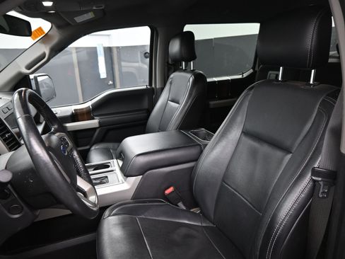 Used 2017 Ford F150 Lariat w/ Equipment Group 502A Luxury image 18