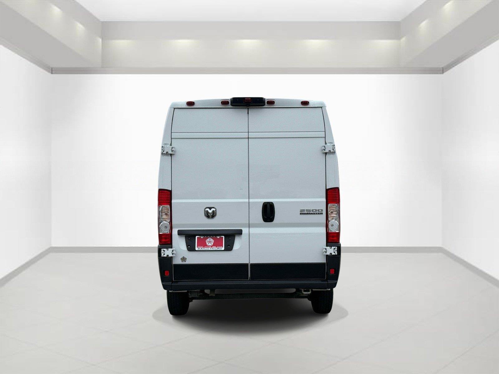 Used 2023 RAM ProMaster 2500 FWD image 5