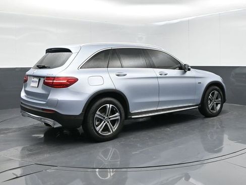 Used 2018 Mercedes-Benz GLC 350e GLC 350e image 8