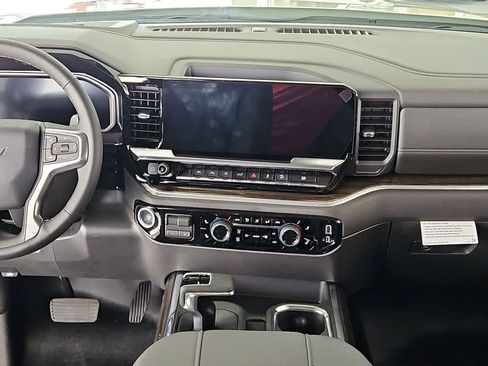 New 2026 Chevrolet Silverado 1500 RST AWD/4WD image 14
