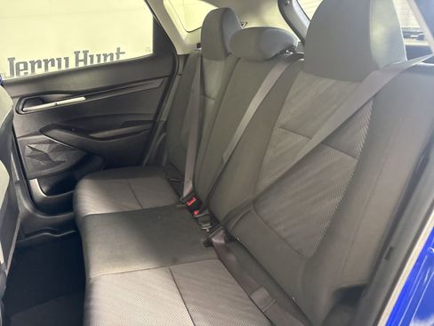 Used 2022 Kia Seltos LX image 20